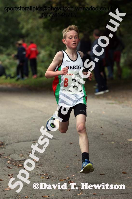 Boys under-13s ERRA Road Relays, Sutton Coldifield, Birmingham. Photo: David T. Hewitson/Sports for All Pics
